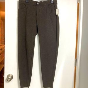 NWT 🎀 Maurice’s Skinny Ankle Pants